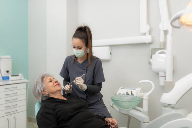 Best Emergency Tooth Extraction in Canadian Lakes, MI